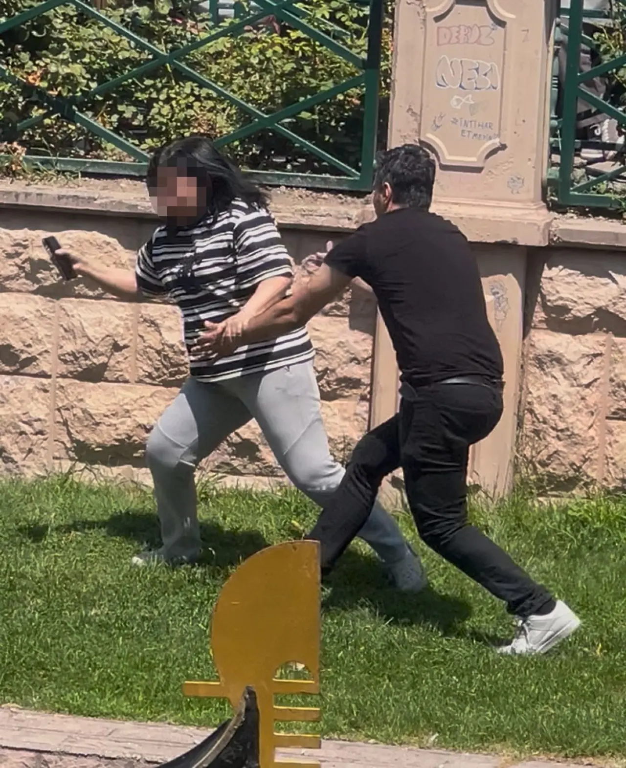 polisten-nefes-kesen-operasyon-porsuk-cayina-atlamaya-calisan-kadin-kurtarildi