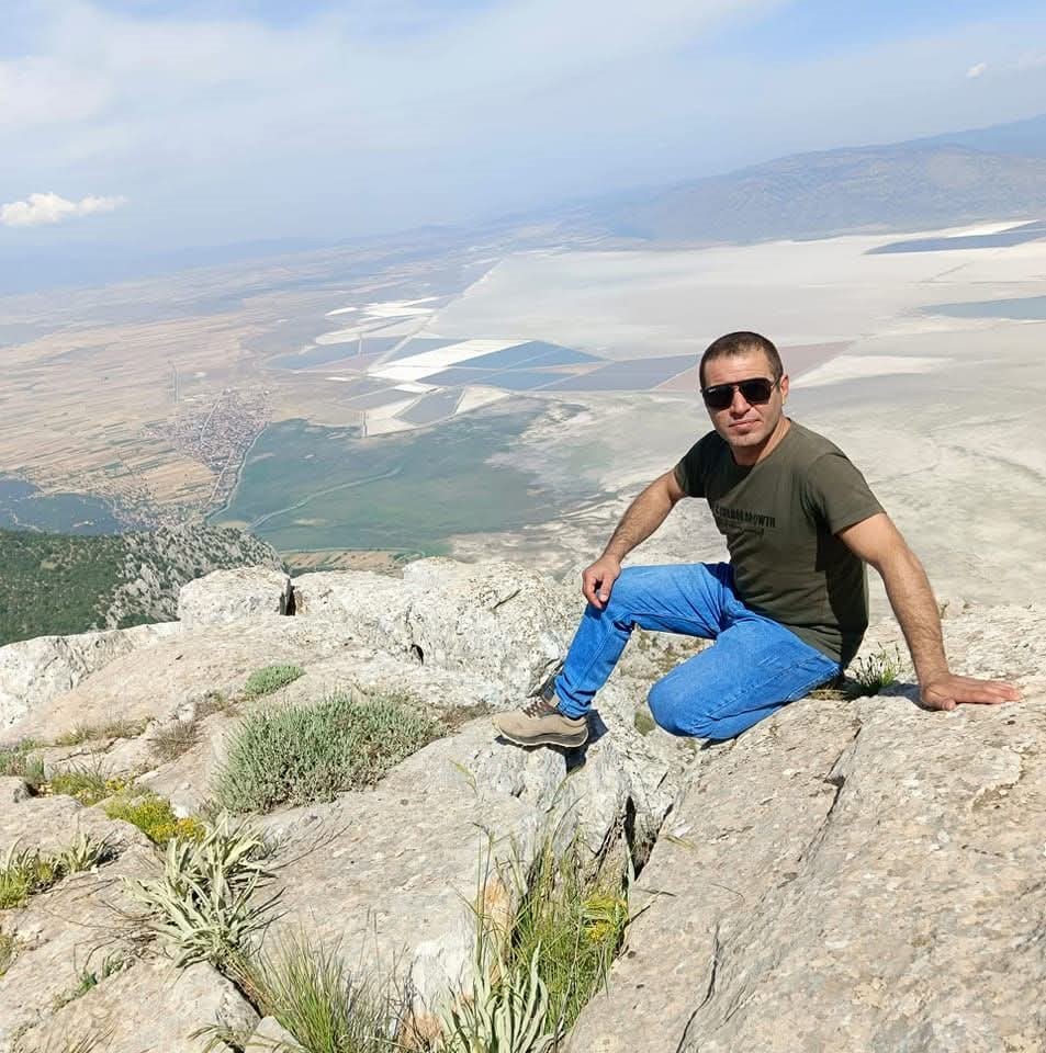 afyonkarahisarda-tufekle-vurulan-2-cocuk-babasi-hayatini-kaybetti