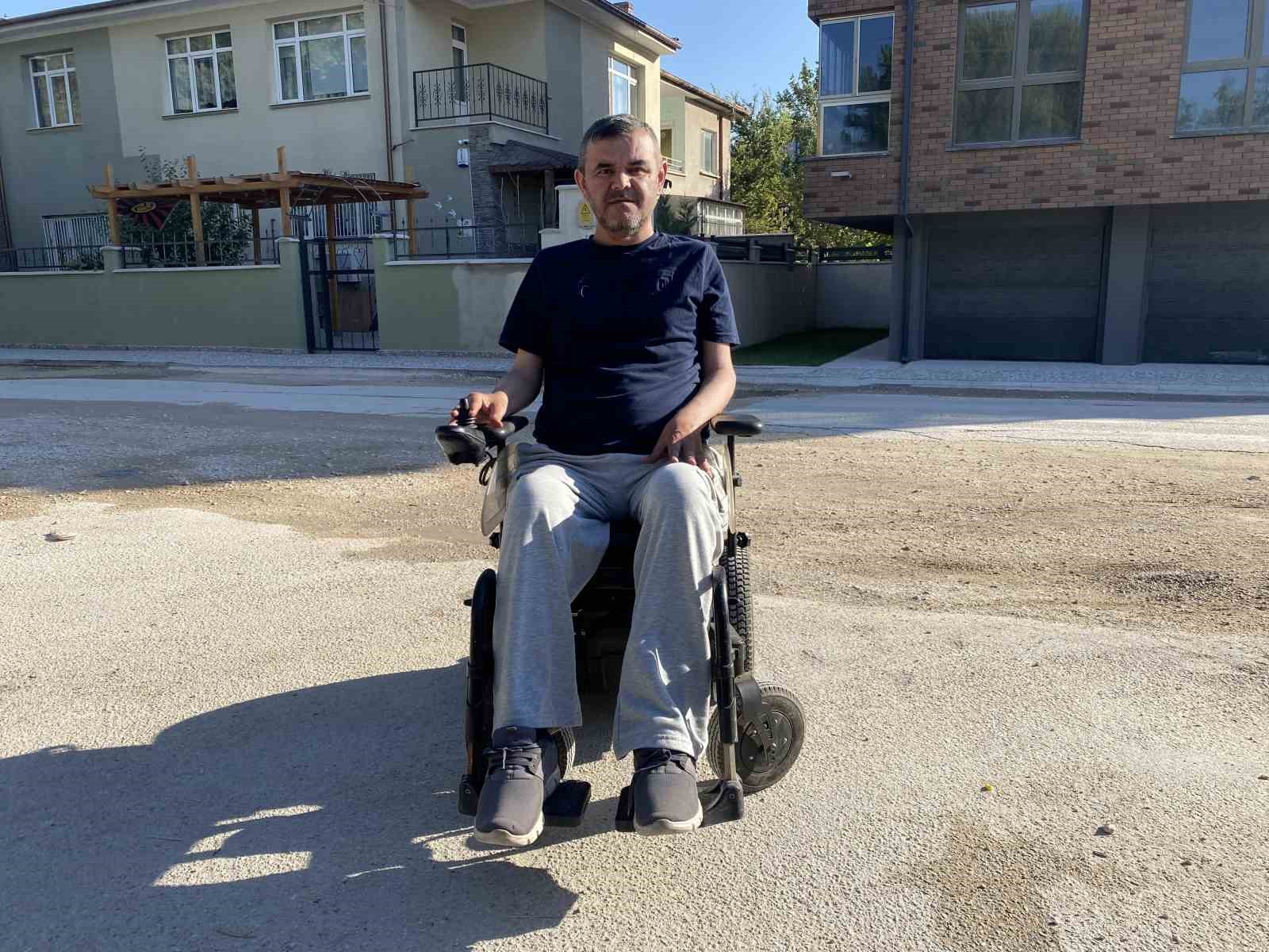 ertugrulgazi-mahallesinde-yol-ve-temizlik-cilesi