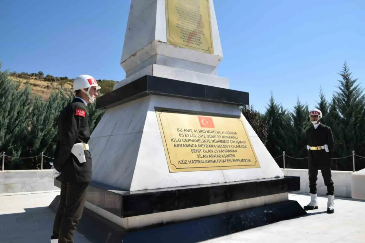 muhimmat-deposu-patlamasi-sehitleri-yad-edildi