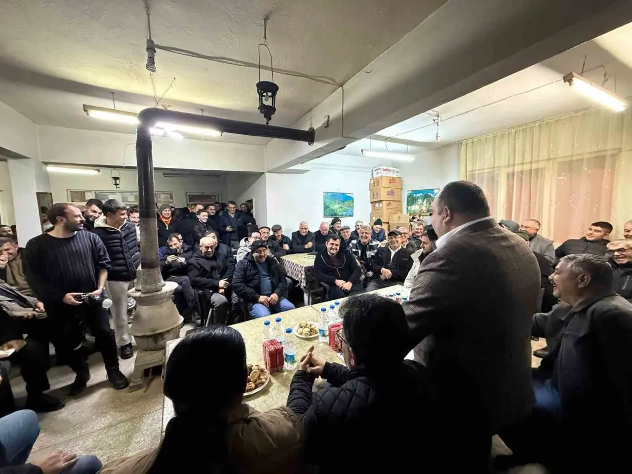 baskan-hamamci-dereyalak-mahallesi-sakinleriyle-bulustu