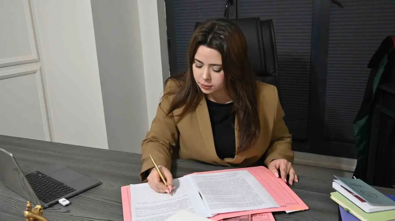 yapay-zekayla-hazirlanmis-sahte-yargitay-kararlarina-karsi-uyari