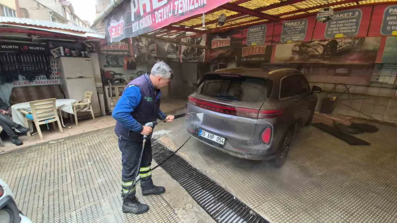 dondurucu-soguklar-ve-kar-yagisi-oto-yikama-taleplerini-dusurdu