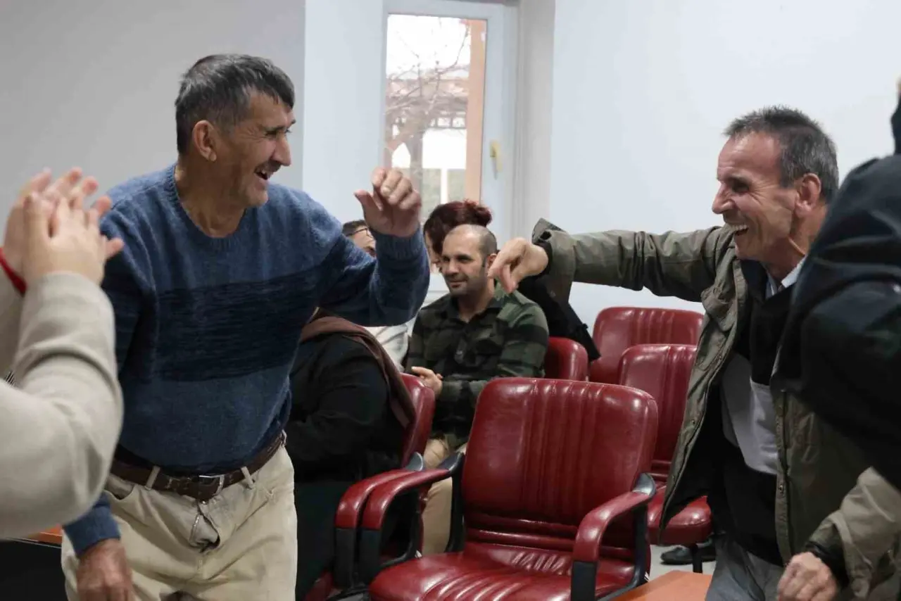 bilecikte-gencler-ile-buyukler-bir-araya-geldi