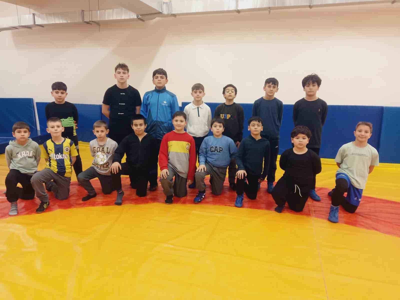 bilecikte-gures-antrenmanlari-suruyor