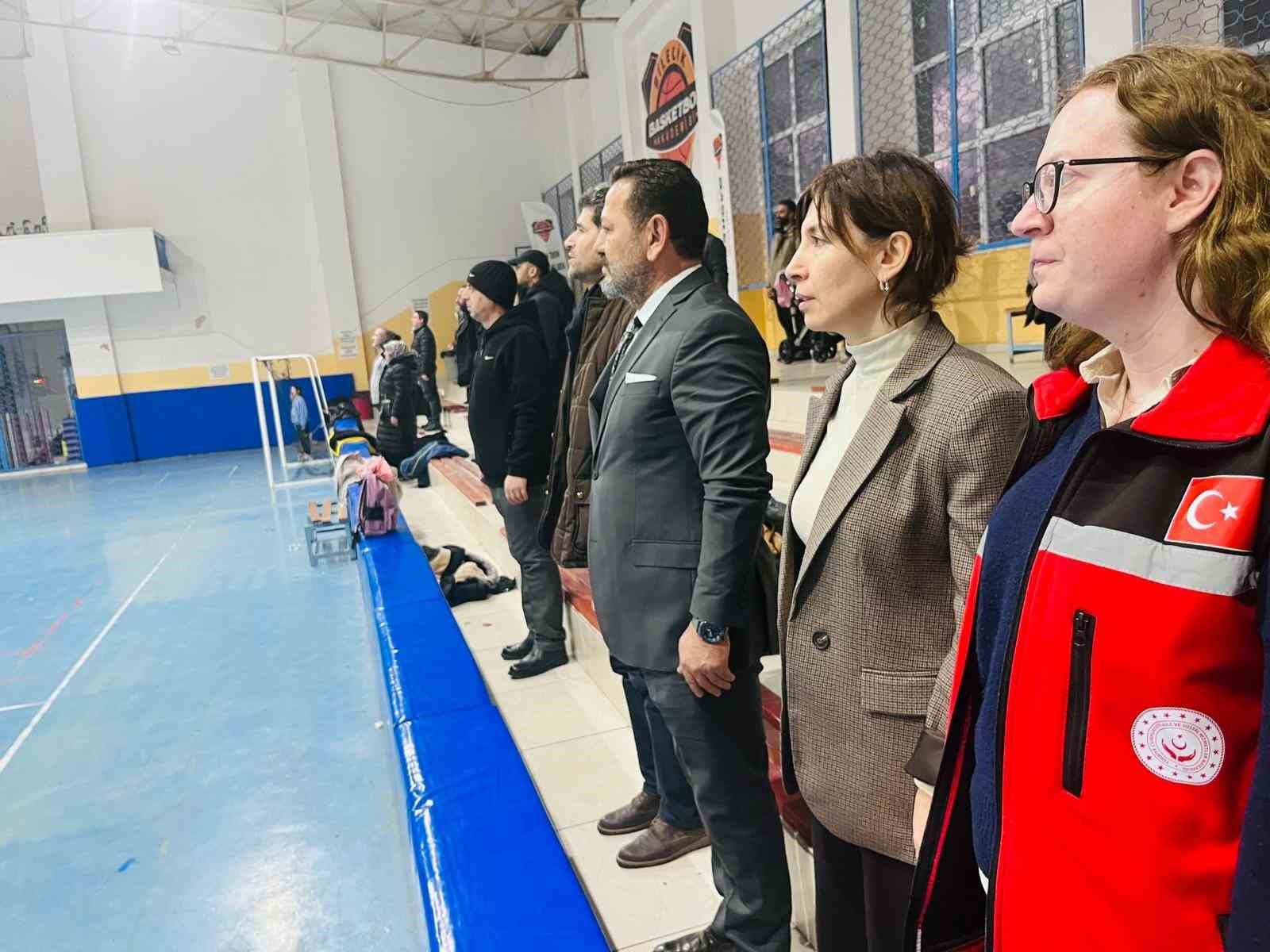 bilecikte-koruma-altindaki-cocuklara-kusak-baglama-surprizi