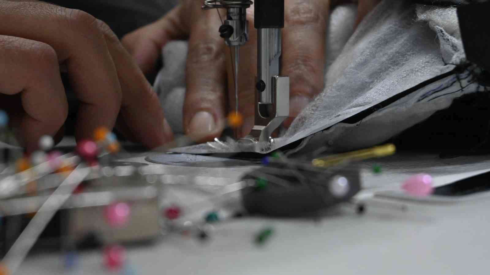 eskiler-sandiktan-cikti-terzilerde-donusum-mesaisi-basladi