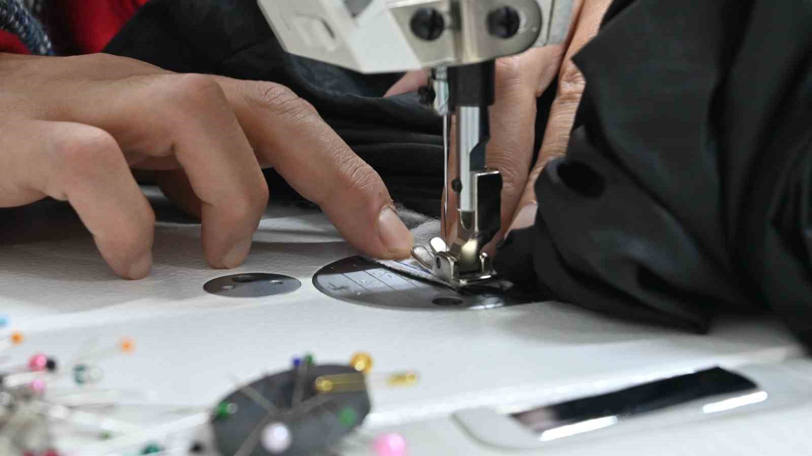 eskiler-sandiktan-cikti-terzilerde-donusum-mesaisi-basladi