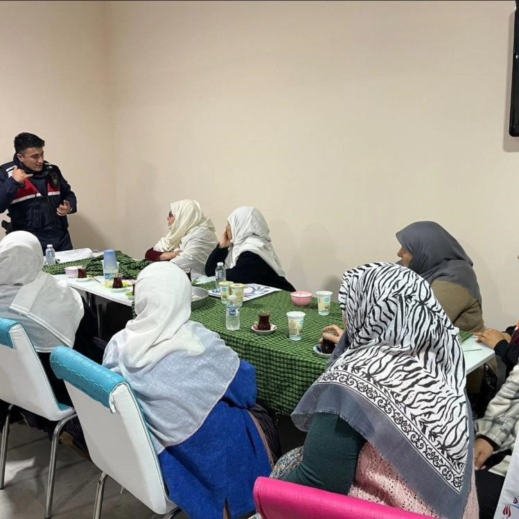 jandarmadan-kapsamli-guvenlik-bilgilendirmesi