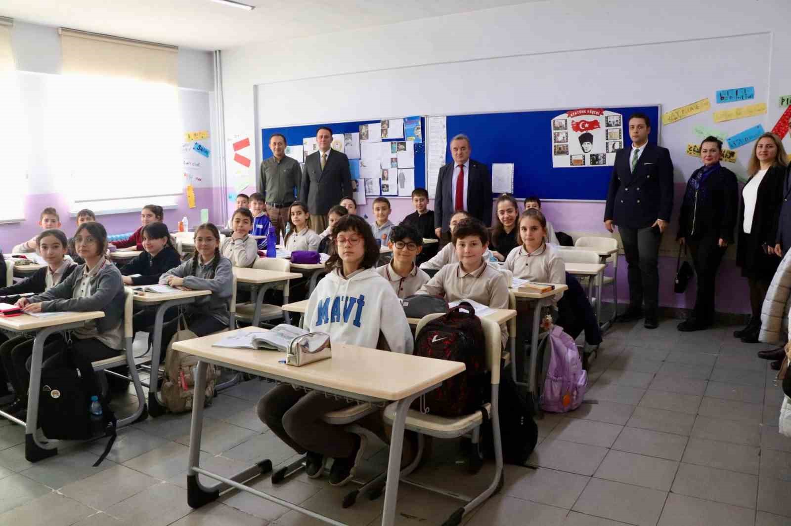 kaymakam-ozturkten-okullara-inceleme