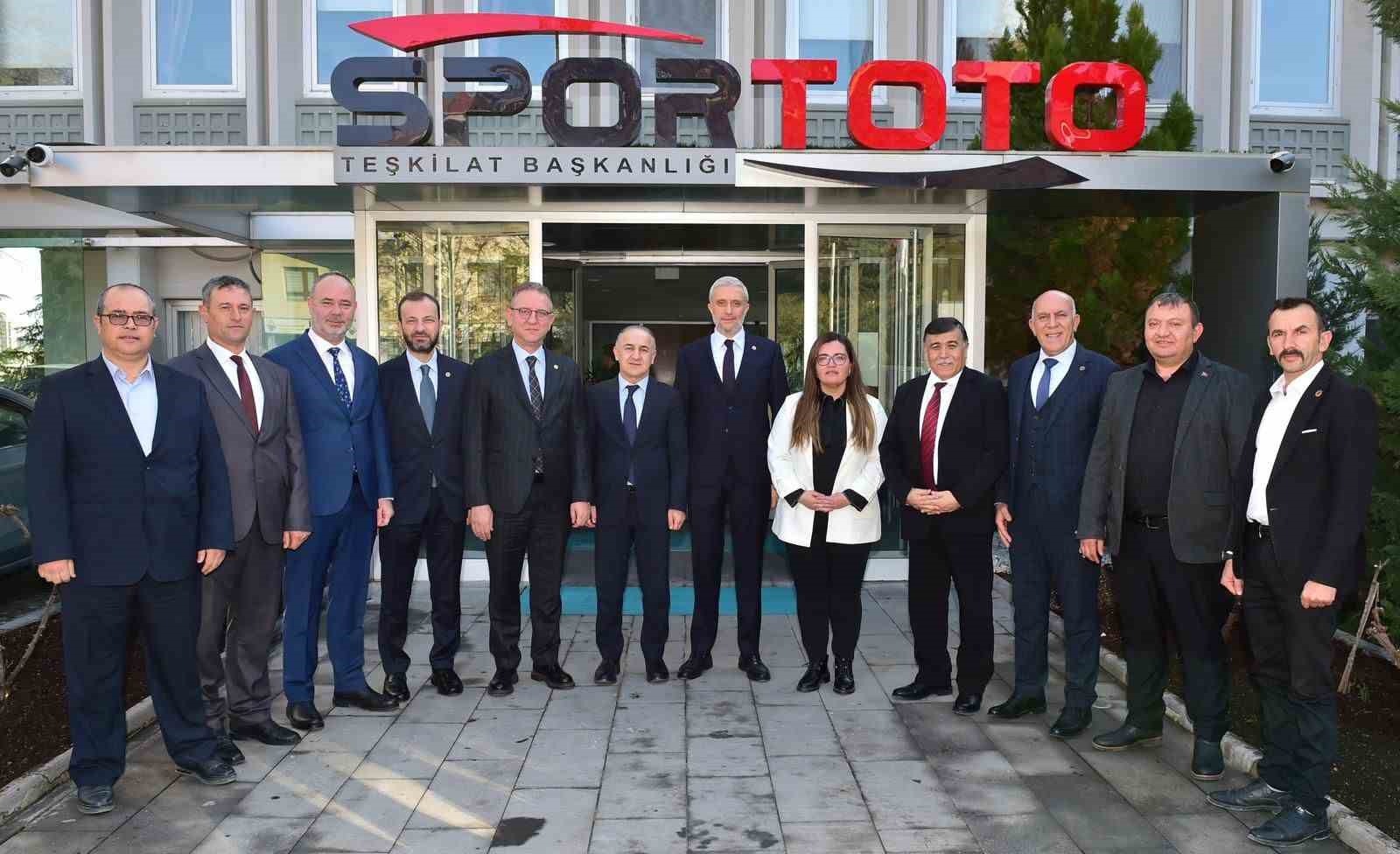 kutahyada-spor-altyapisina-guclu-yatirim