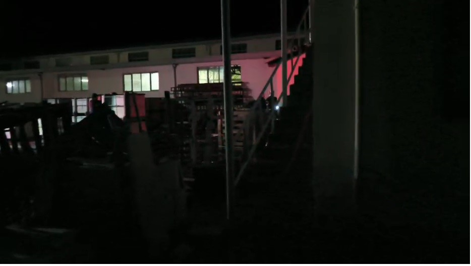 mermer-fabrikasinda-yangin-cikti