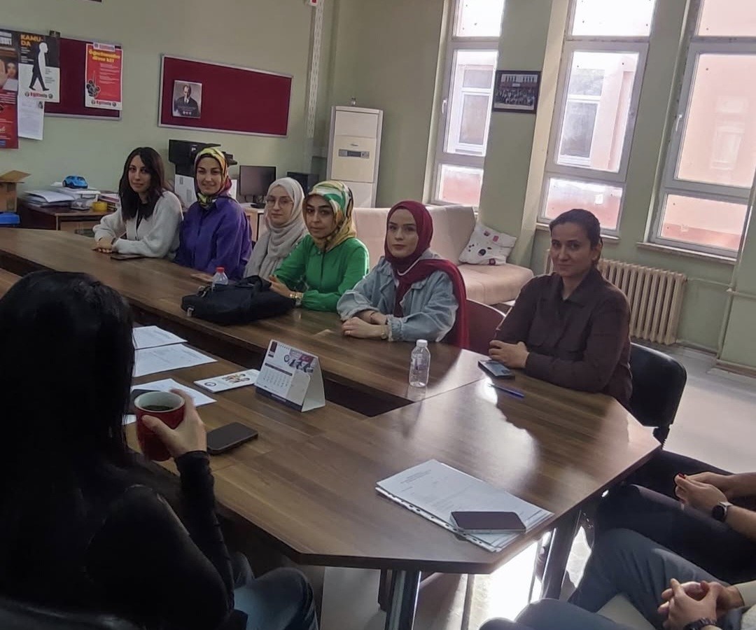 mudur-tuba-sinan-meslek-liseleri-nitelikli-is-gucunun-yetismesinde-kilit-rol-oynuyor