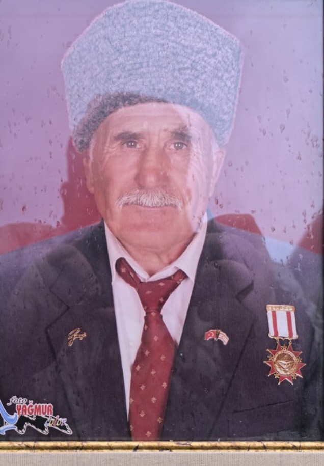 vefat-eden-kibris-gazisi-askeri-torenle-topraga-verildi