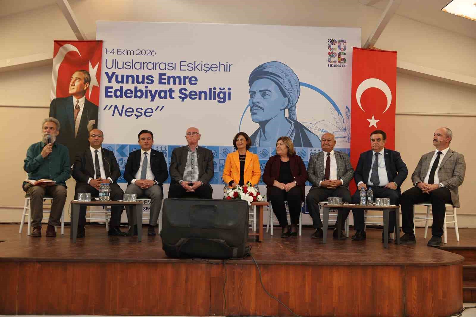 eskisehirin-nesesi-uluslararasi-yunus-emre-edebiyat-senligi-oldu