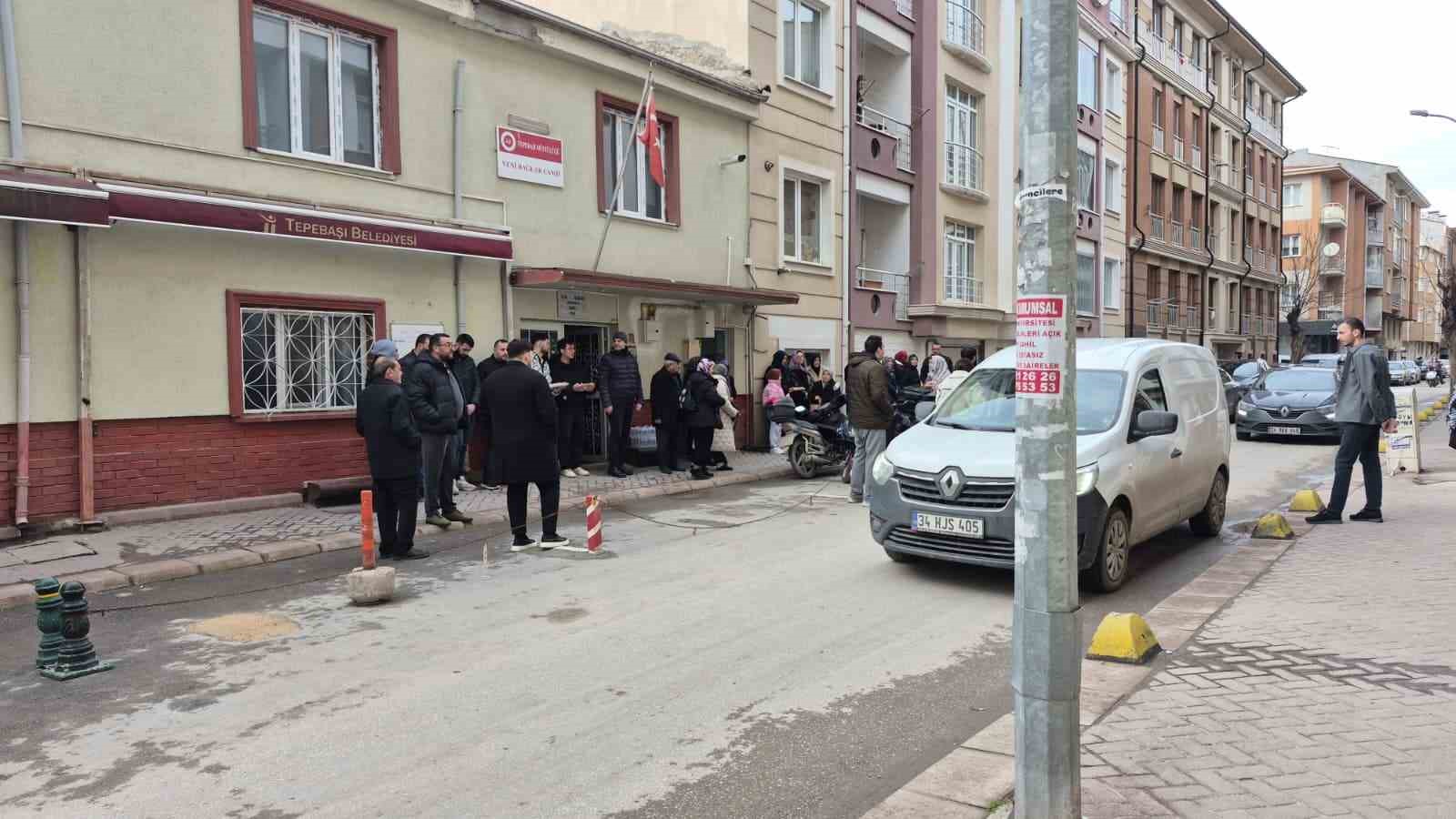 kazada-hayatini-kaybeden-genc-cift-dualarla-anildi