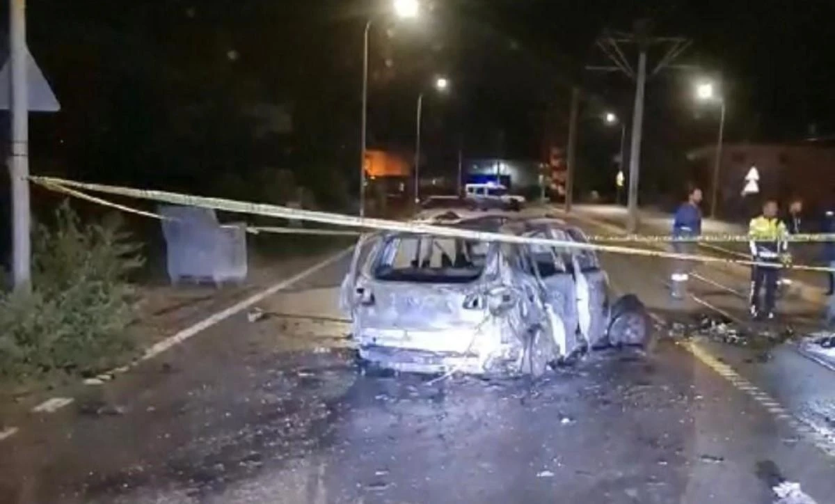 Feci kazada ağır yaralanan sürücü hayatını kaybetti