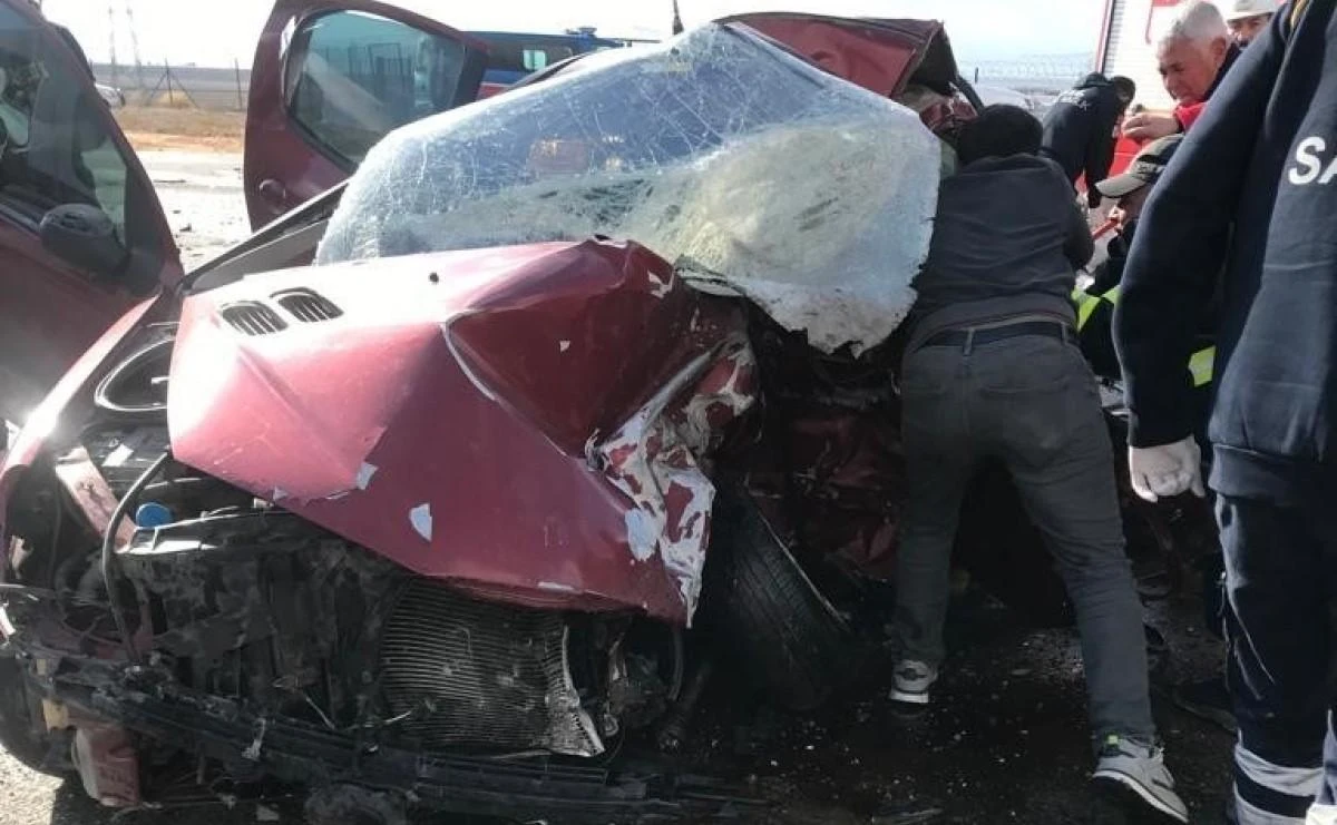 Polis memuru baba ve oğlunun öldüğü kazada sürücüye bin 365 gün adli para cezası verildi