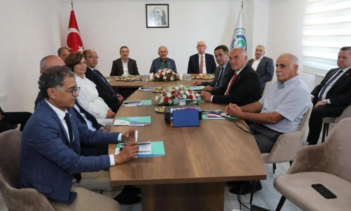 Eskişehir'deki CHPli başkanlar buluştu