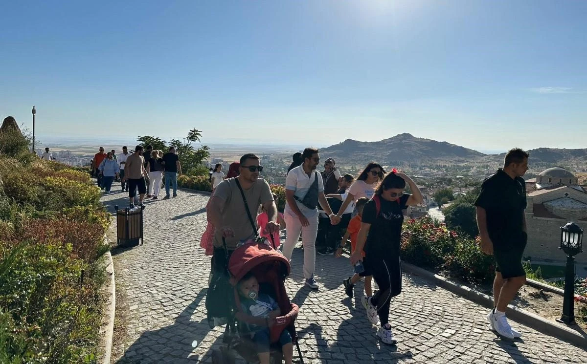 Sivrihisar'a turist akını devam ediyor 