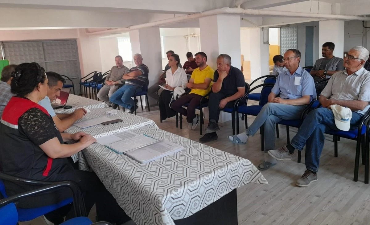 Tarımsal sulama hibe desteği ve kooperatif bilgi sistemi bilgilendirme toplantılarına devam ediyor 