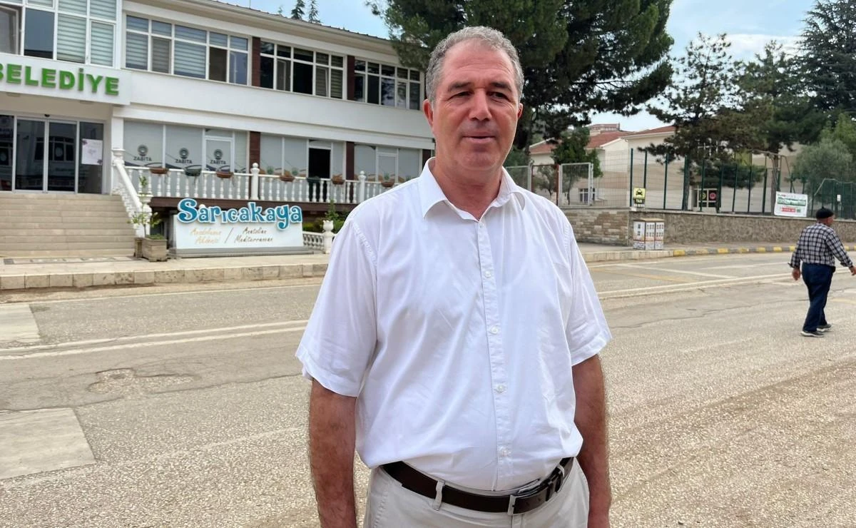 Sıcaklık rekoru kırılan Sarıcakaya adeta yanıyor