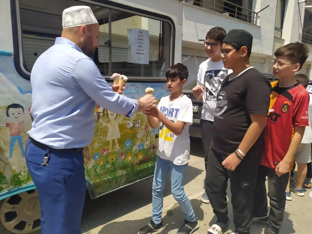 Eskişehir'de Güle Oynaya Kur'an-ı Kerim Kursuna Geliyorlar