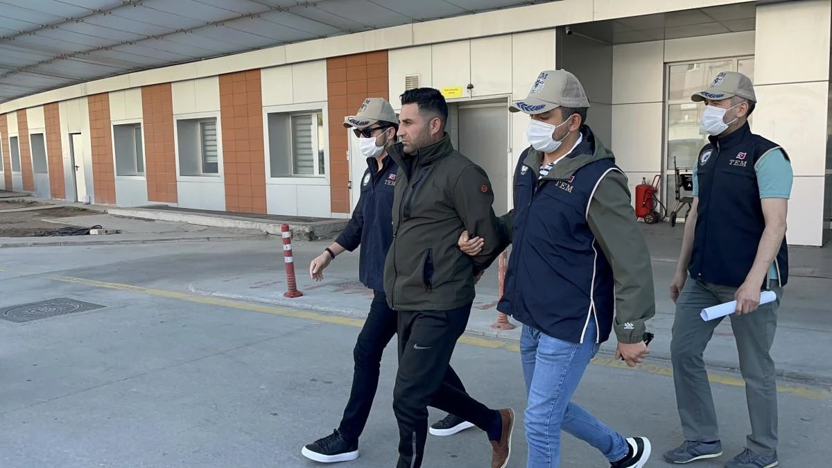 Terör operasyonunda yakalanan 2 şüpheli adliyeye sevk edildi