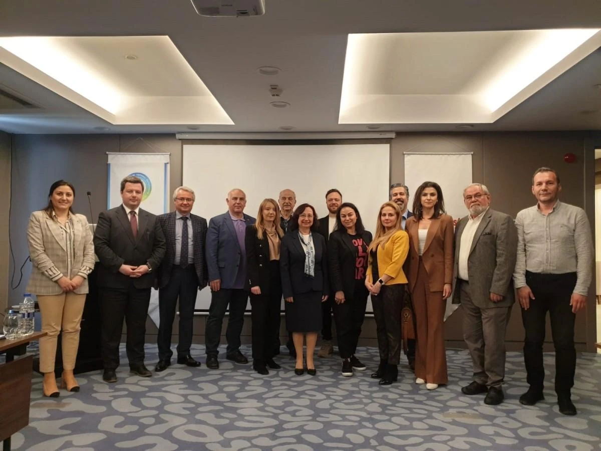 ESKTUD’da Türkan Tünerir güven tazeledi