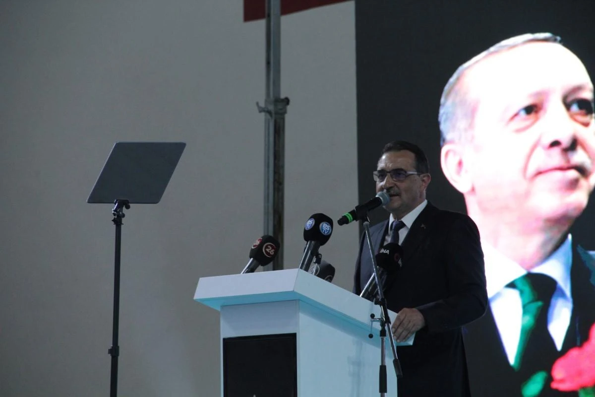 Cumhurbaşkanı Erdoğan “Eskişehir pazar günü sandıkları patlatmaya hazır mı”