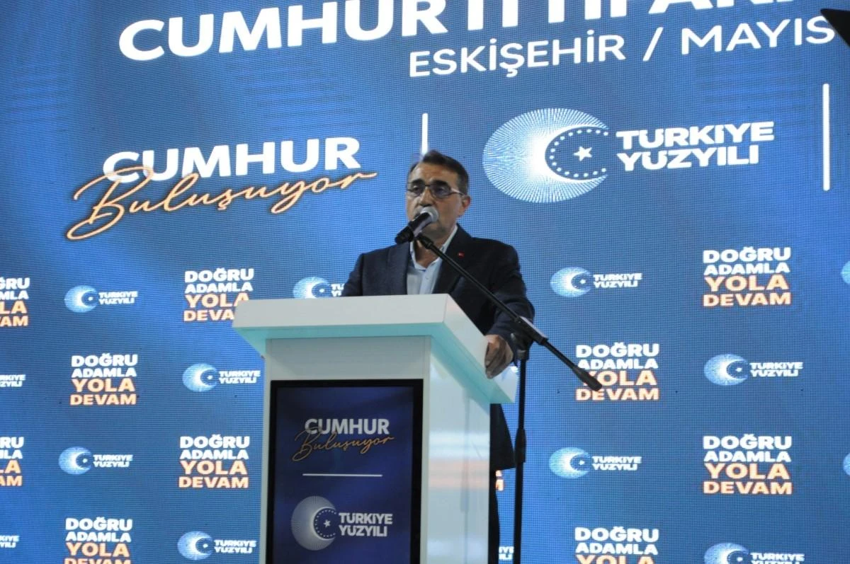 Bakan Dönmez 'Cumhur Buluşuyor' programına katıldı