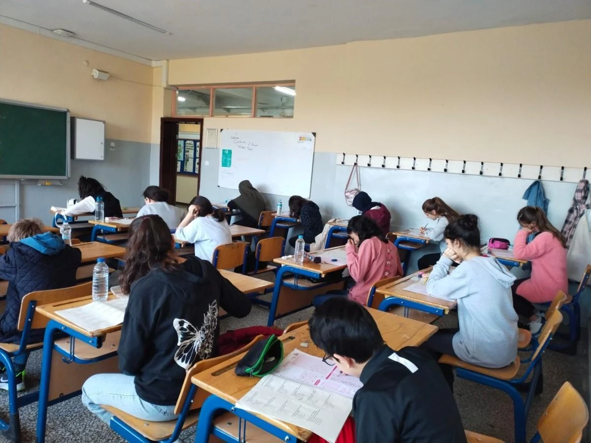 TÜGVA’nın ‘Kitap Kurdu’ yarışmasına Eskişehir’den rekor katılım