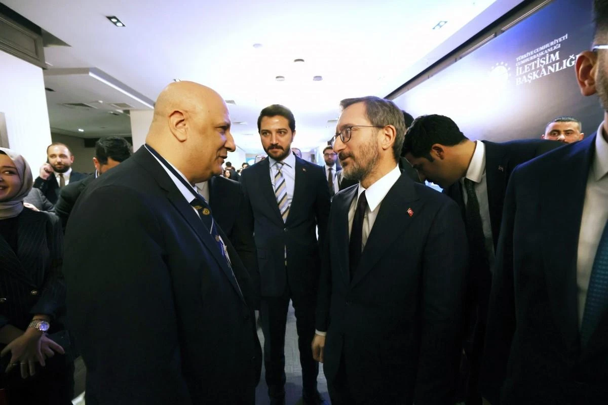 İBF Dekanlığı Medya Etiği Bağlamında Olağanüstü Dönemlerde Doğru Habercilik Paneli”ne katıldı