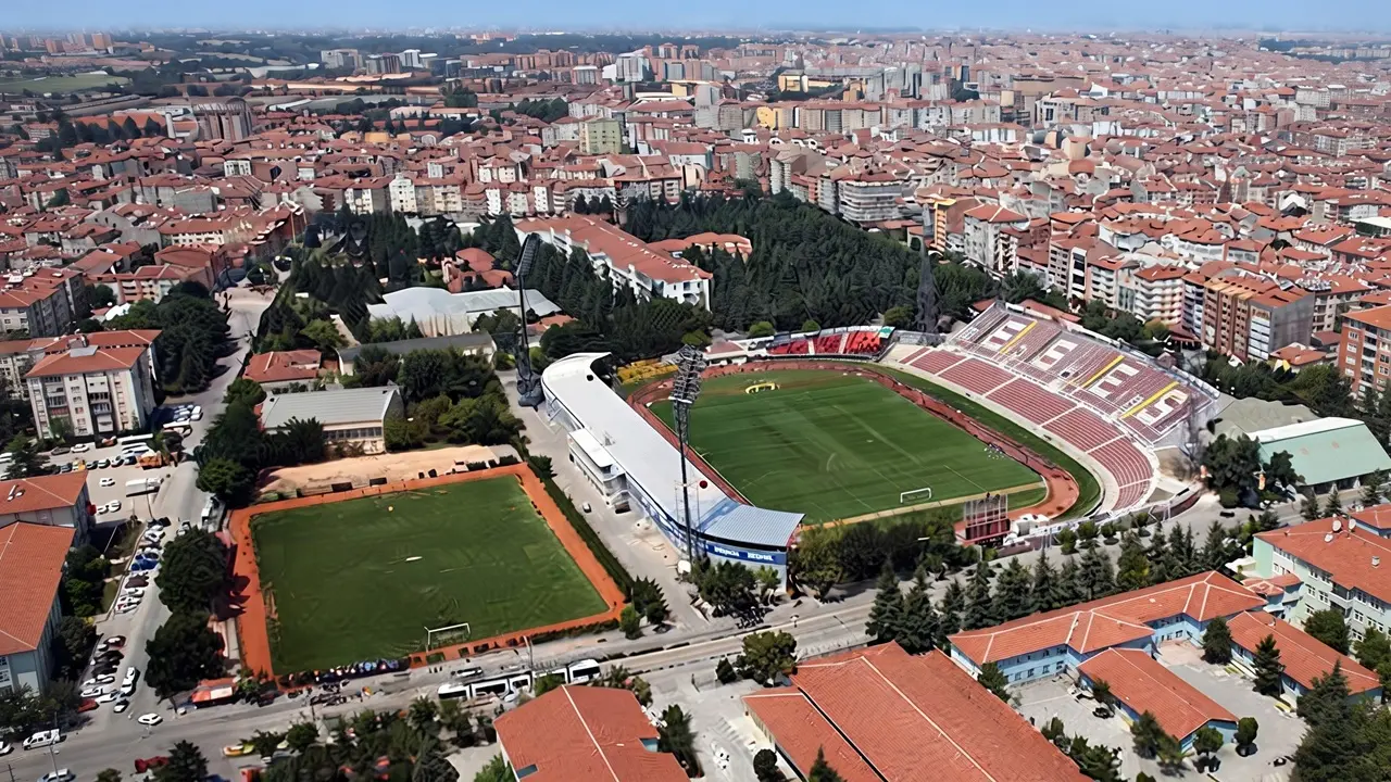 2 - Eski Atatürk Stadyumu: Eskişehirspor'un hafızası